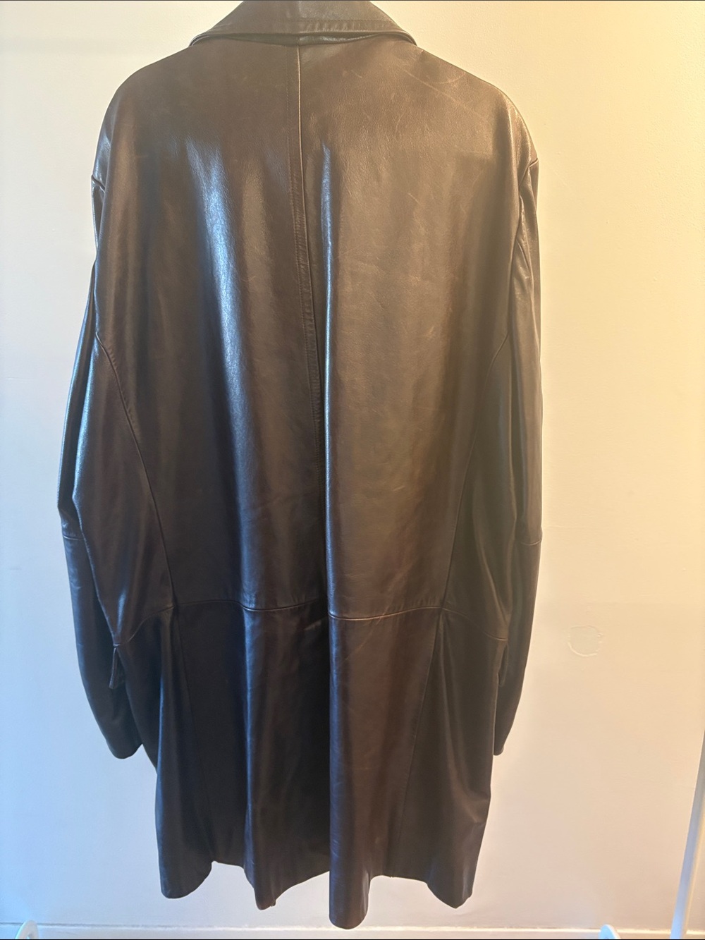 Fall 2001 Banana Republic Men’s Dark Brown Leather Double-Breasted Coat - Picture 2 of 11